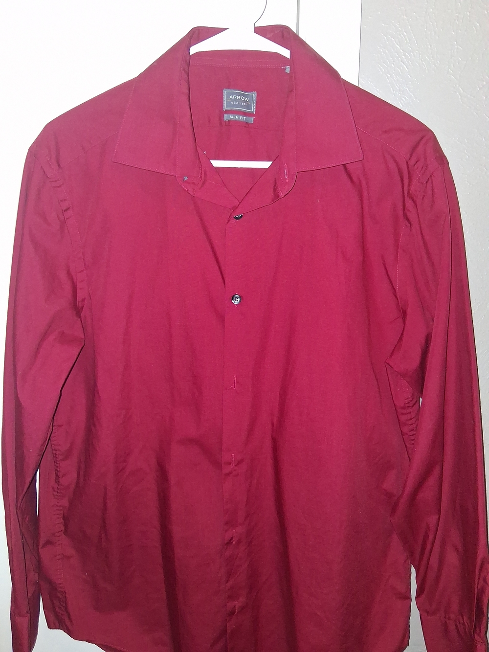 Arrow Men's Long-Sleeve Dress Shirt - Wine Red